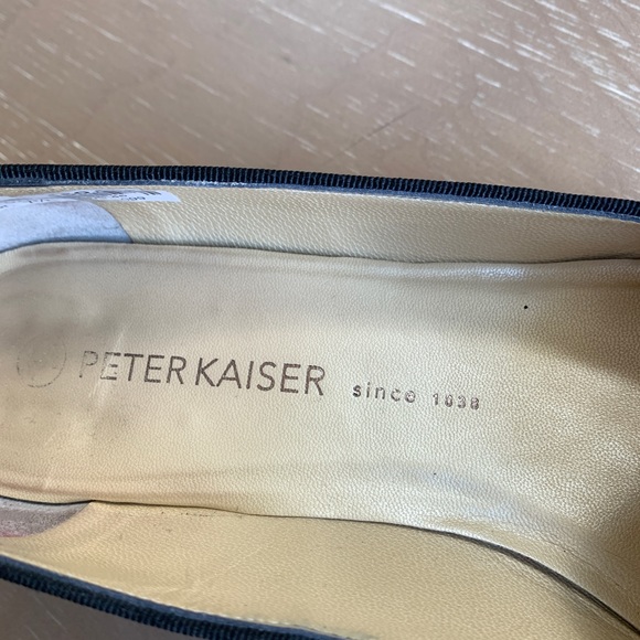 Peter Kaiser, low heel, us size 10 - Picture 5 of 7